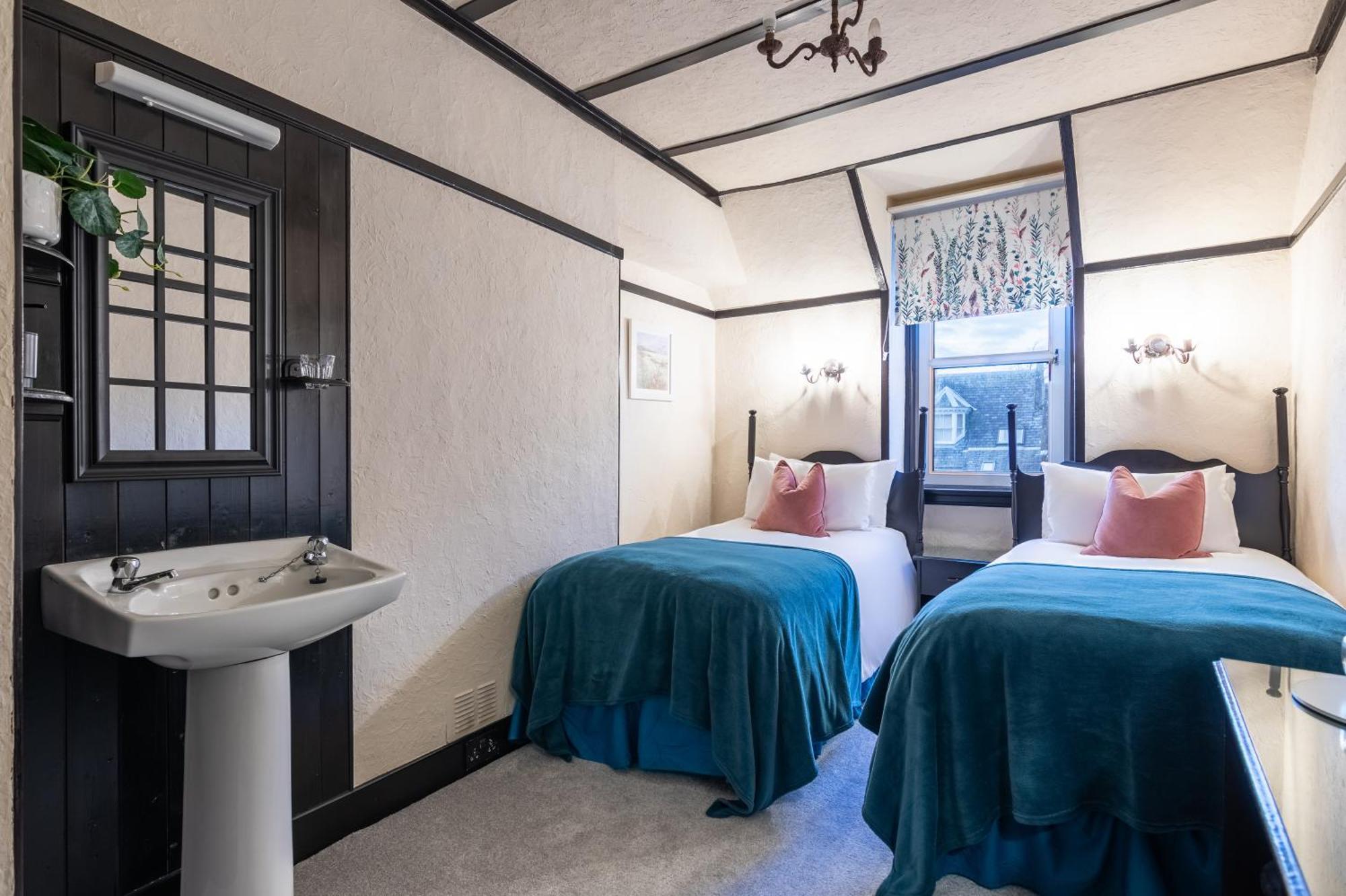 Criss Cross Cottage อินเวอร์เนส ภายนอก รูปภาพ